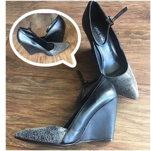 EUC Nine West Wedges